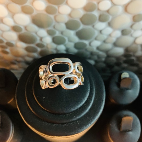 SOLD: Sterling Silver Ring size 8 - Picture 1 of 5